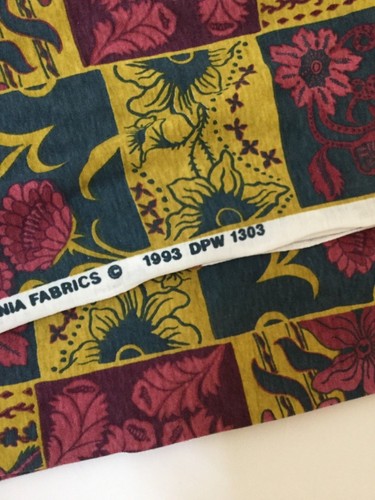 Hoffman California Fabrics Cotton Jersey Stretch Purple Blue Flowers 1.5 Yds New - Picture 4 of 5