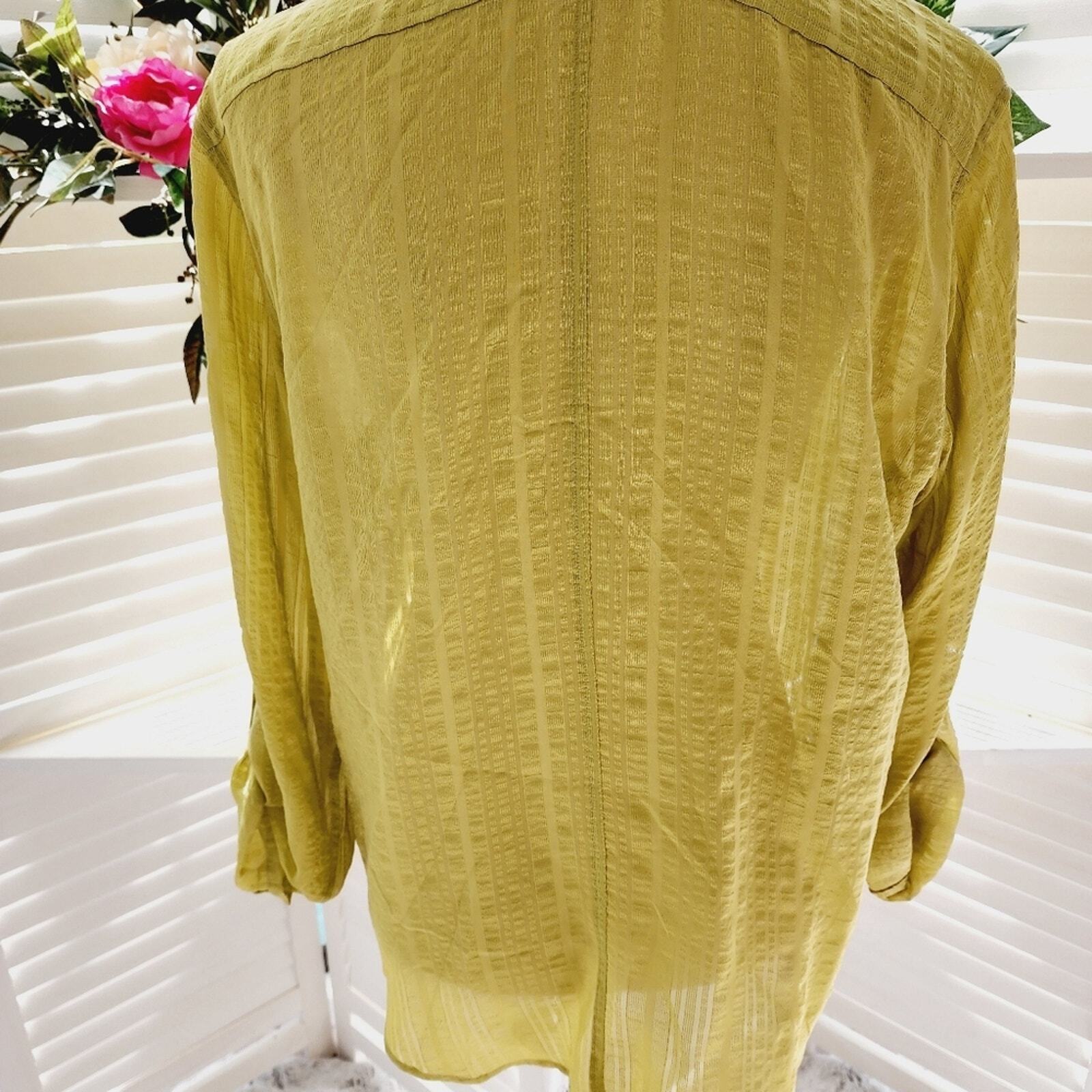 CHICOS SILK GREEN BUTTON DOWN WITH POCKETS SIZE 2… - image 4