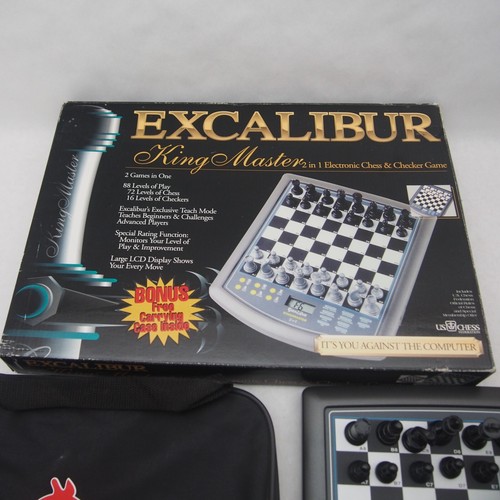Juego de Ajedrez Electrónico Excalibur Kingmaster 911E con Estuche de Transporte - Imagen 6 de 12