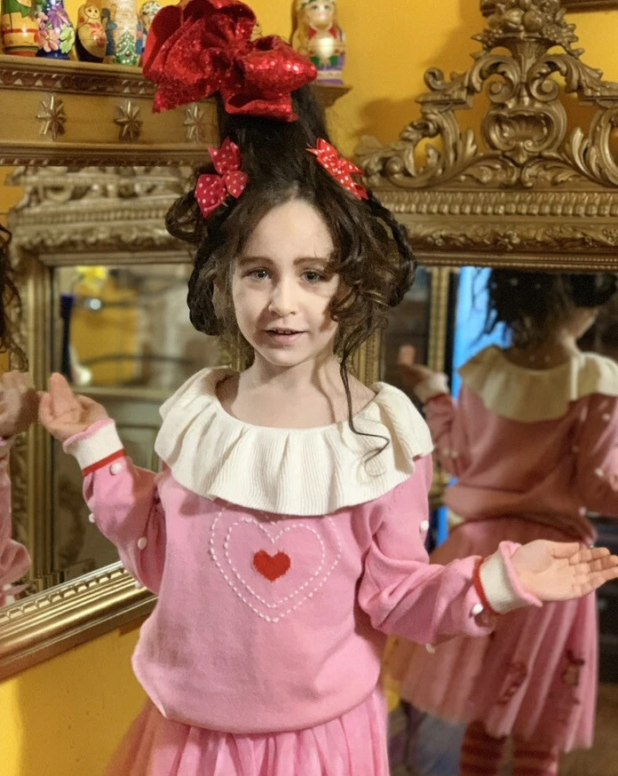 Hanna Andersson-talla 8-dr Seuss-Grinch-suéter-cindy Lou Who-rosa-navidad Foto 3 de 4