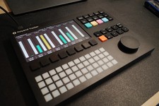 Polyend Tracker - Stand Alone Hardware Tracke...