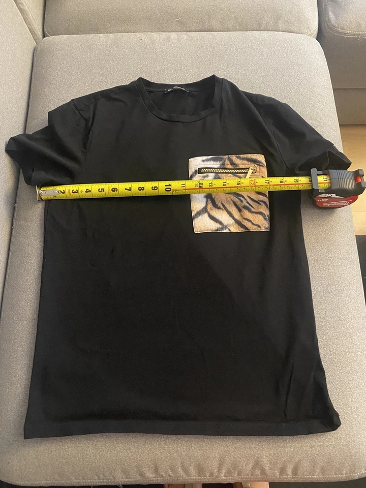 Camiseta deportiva Roberto Cavalli para hombre talla M negra gráfica estampado animal cremallera bolsillo Foto 4 de 4