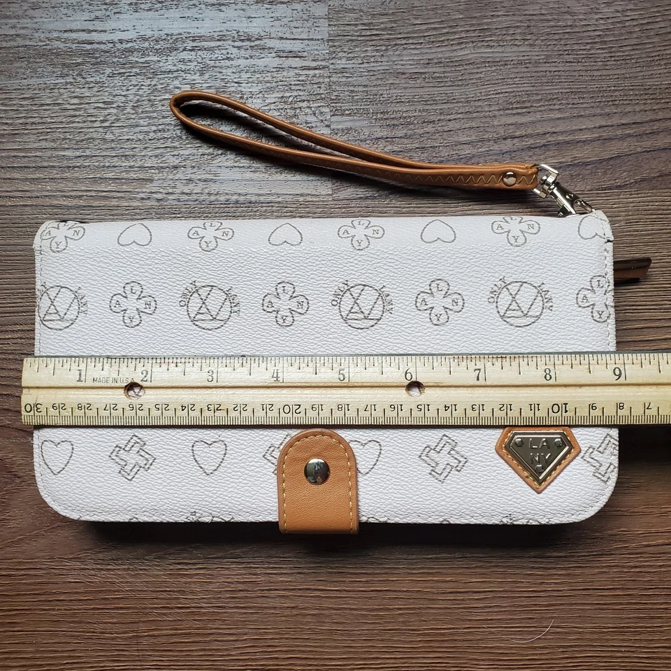 Cartera de muñeca para mujer LANY Foto 2 de 4