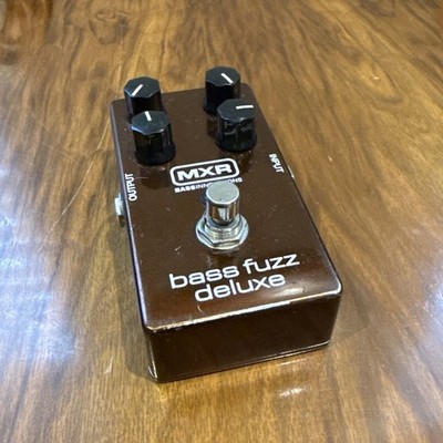 MXR Bass Fuzz Deluxe Gitarreneffektpedal