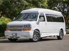 2023 Chevrolet Express 2500
