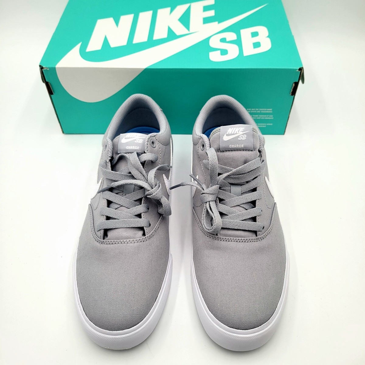 NIKE SB Charge Canvas Skate Shoes Men's 8 / W9.5 Wolf Grey White