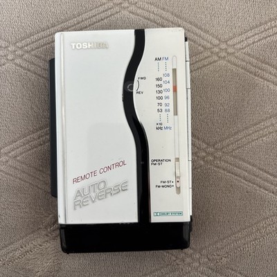 とと Toshiba KT-4077 Walkman Vintage Auto Reverse Dolby NR. For