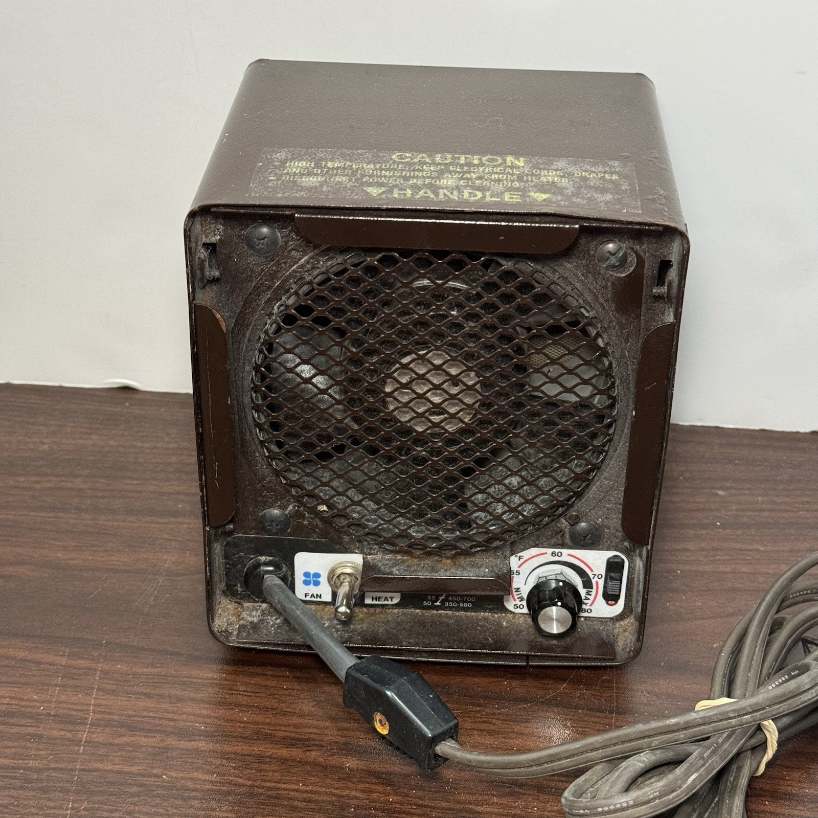 Pelonis Safe-T Furnace Model P-861-TC/VHC 1500W Ceramic Disc Heater - Working