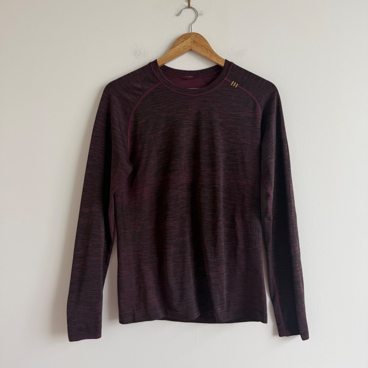 Lululemon Swiftly Tech Long Sleeve Top
