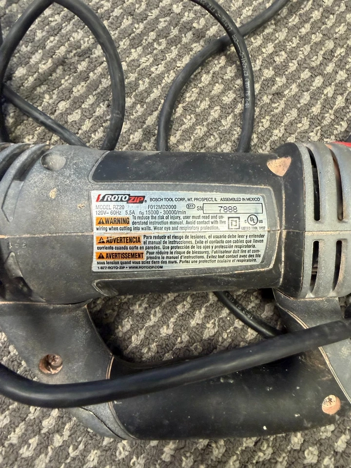 Bosch RotoZip RZ20 Spiral Saw Rotary Tool w/ Attachments, Parts And Bag - Image 2 of 4