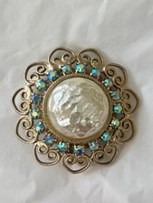 1950s costume jewelry pin - gold toned, rhine...