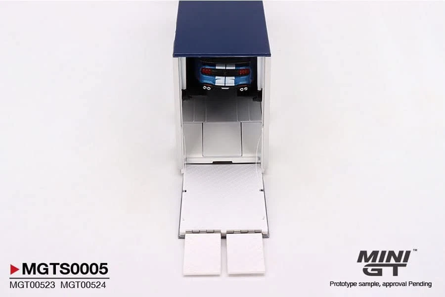Truescale Miniatures Mini Gt 1/64 Shelby Transporter Set (Western Star 49X / Sh_ - Image 3 of 4