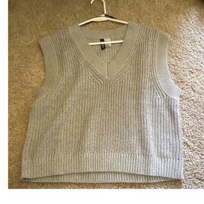 Divided by H&M Women's Sleeveless Knit Cable Sweater Vest S Pink Gray