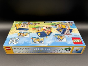 LEGO CREATOR 31035,  3 in 1 Beach Hut  New Factory Sealed Retired 2015
