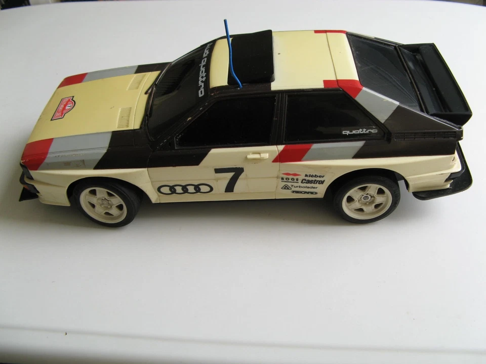 NIKKO: RC-Car Audi Quattro Coupe; Fernsteuerung fehlt - Bild 4 von 4