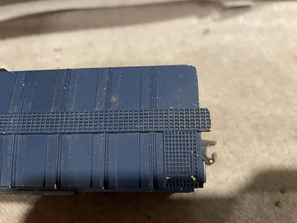 LIONEL  postwar SCARCE version 6464-275 State of Maine solid RED doors - Image 4 of 4