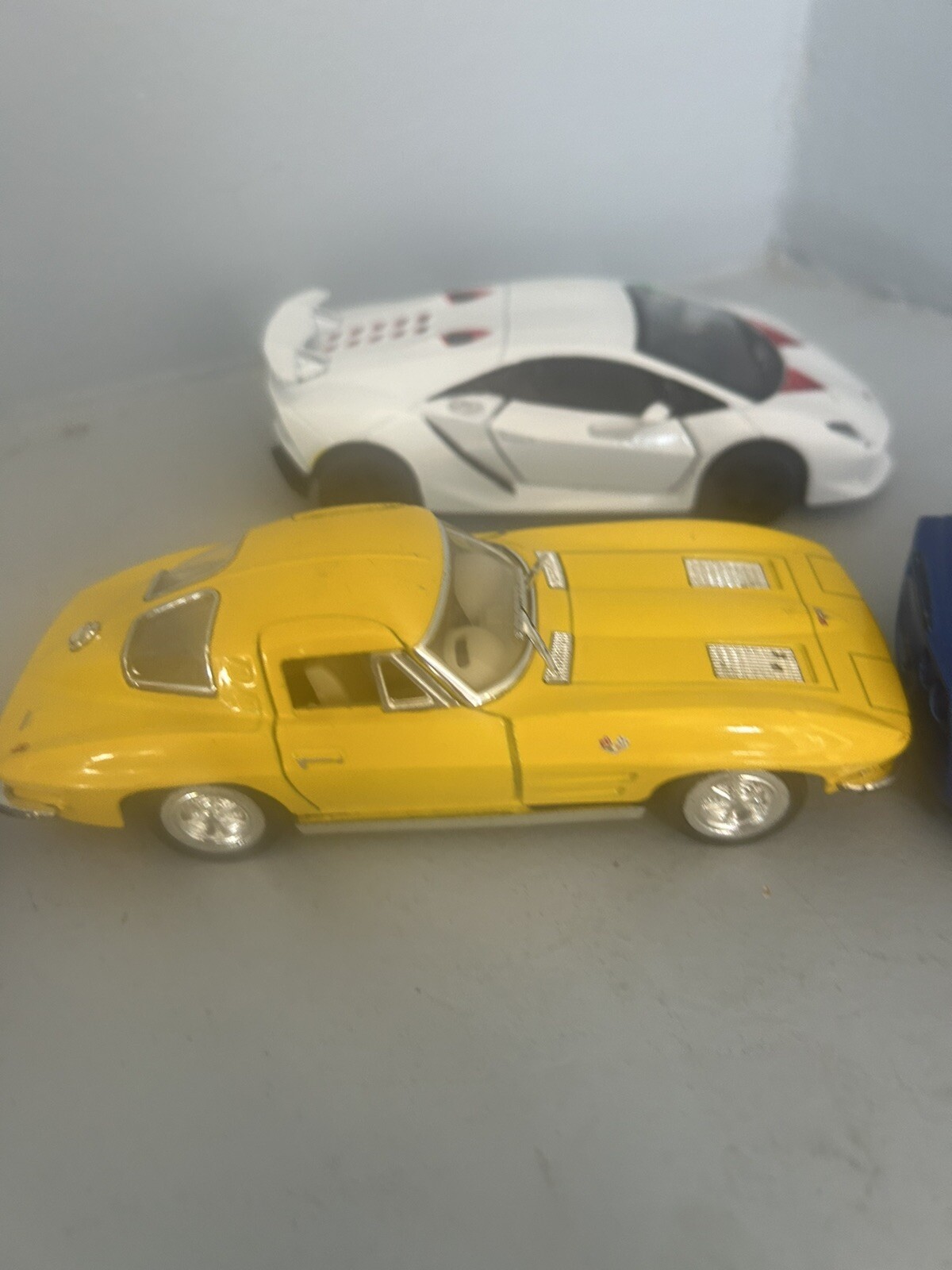 Picture 3 of 5
