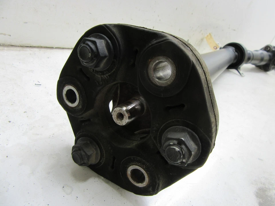 Задний приводной вал винт в сборе полный привод 2,0 л 2012-2016 BMW 328xi F30 от оригинального производителя 7600185 - Изображение 3 из 4