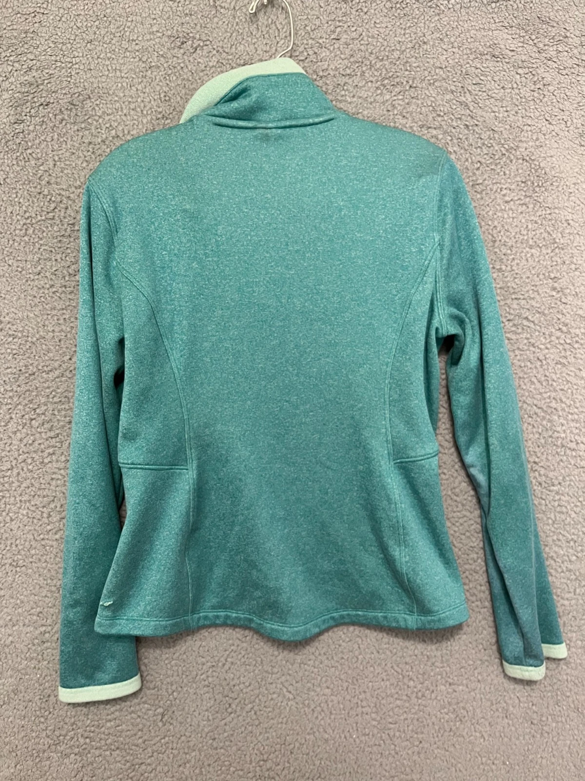 north-face full zip soft jacket