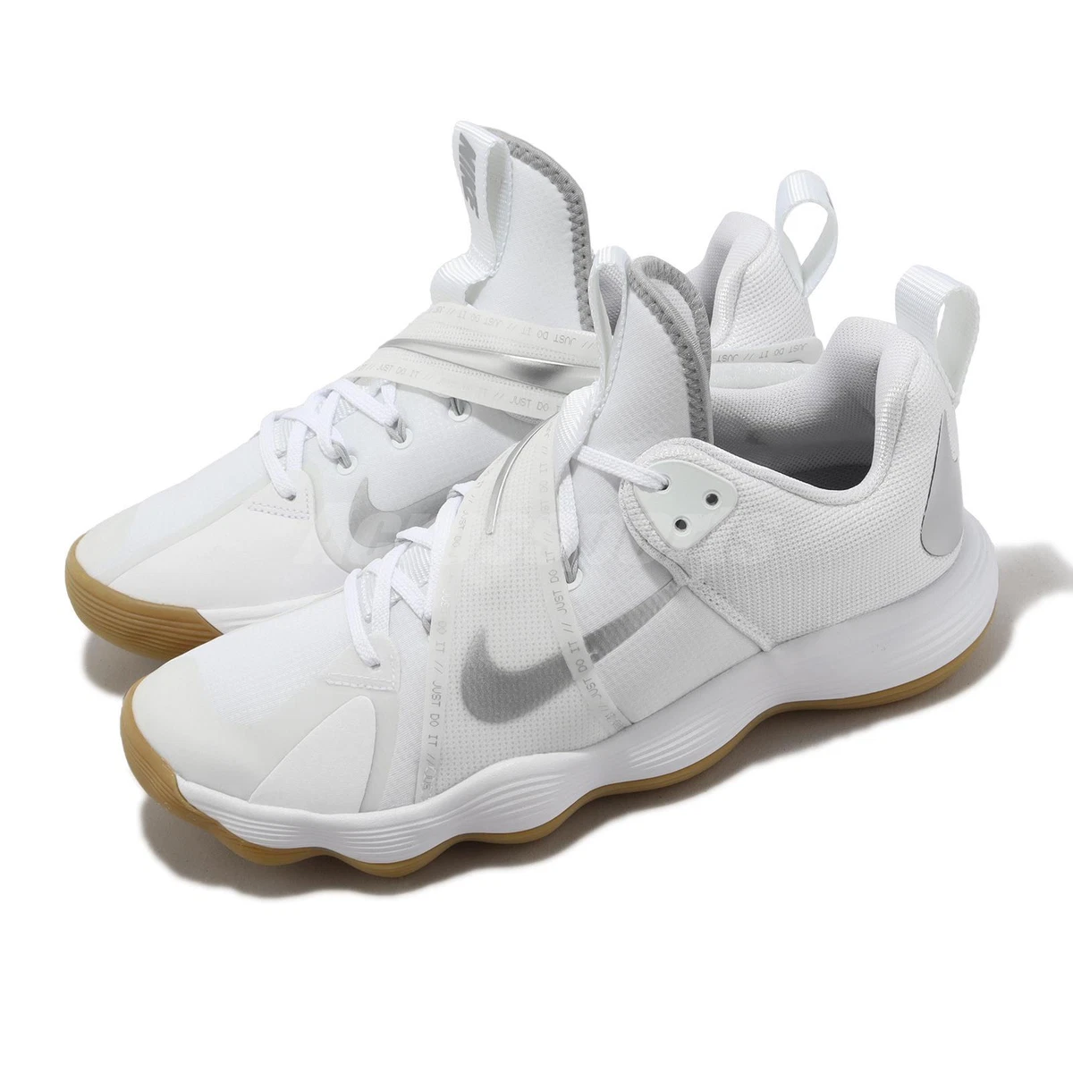 Nike volleyball hotsell shoes 218