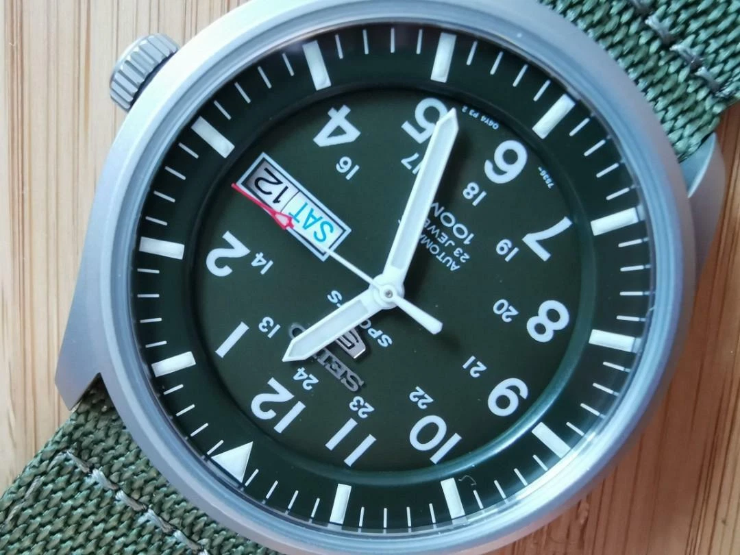 Seiko 5 cheap men's snzg09k1