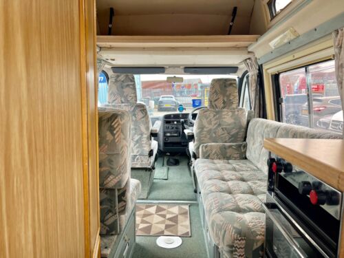 1998/S Auto-Sleepers Symphony Camper - 4 Berth + 2.0 Petrol + Fabulous Mileage! - Picture 16 of 23