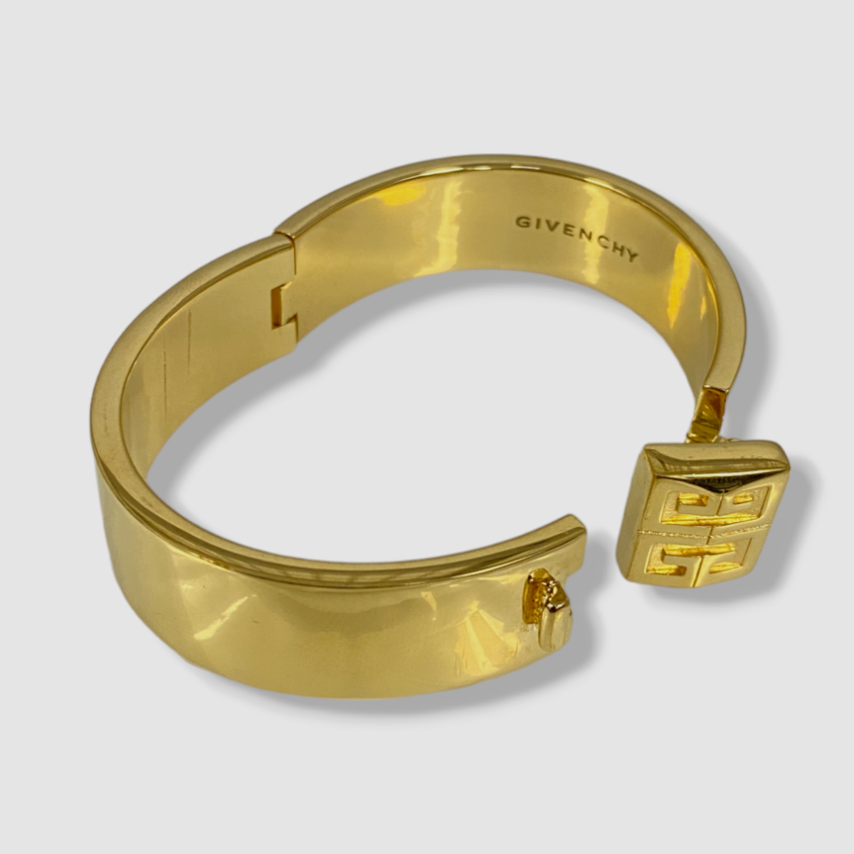 【Givenchy】 4G cuffブレスレット $510 Givenchy Women's Gold 4G Cuff Bracelet Size 2 | eBay