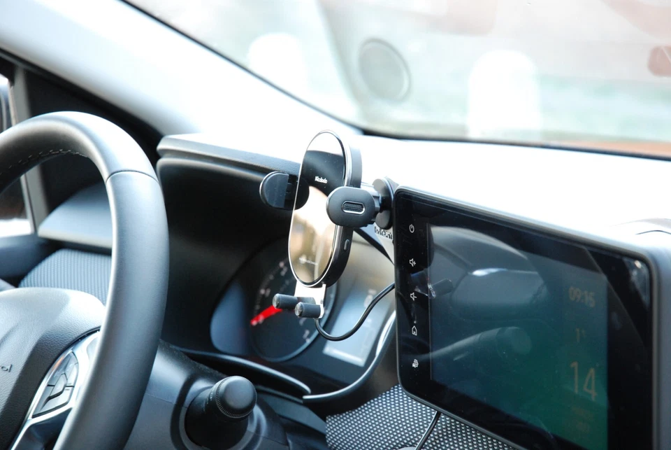 Supporto Cellulare Automatico con Ricarica Wireless DACIA Jogger Sandero Logan 3 - Immagine 3 di 4