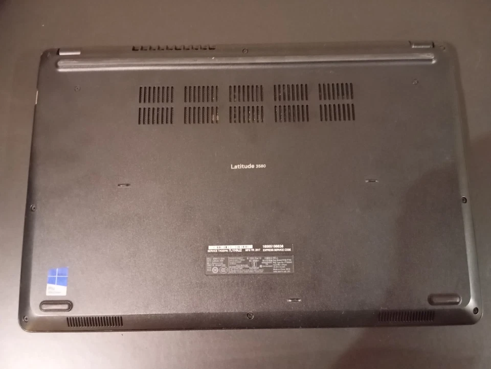 Dell Latitude 3580 · i5-7200U · 16GB · 250GB, foto 3 di 5
