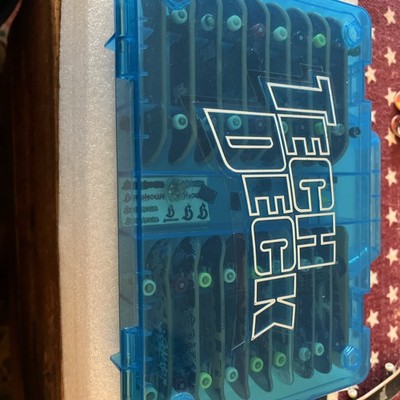 Tech Deck Case With 18 Finger Boards And Misc Parts