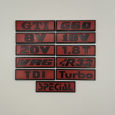 VW Schriftzug 16V Style Schwarz/Rot – Golf 2 Emblem – verschiedene Designs