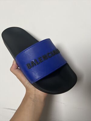 サンダル Balenciaga Pool Slide Sandals In Rubber BALENCIAGA Rubber Allover Logo Pool Slide Sandals 38 Dark