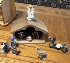 Rare Vtg Handmade & Hand Painted Clay Figures wood manger Nativity Set w angel