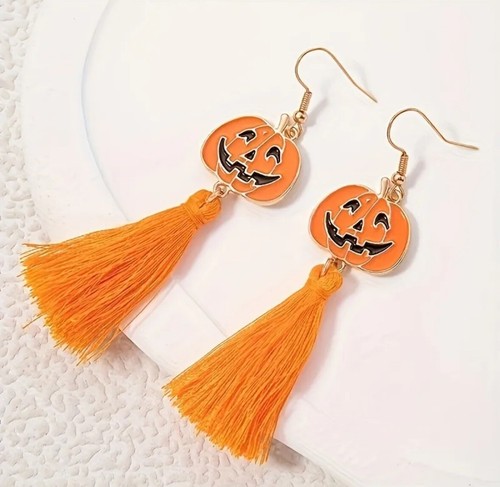 Lightweight Women’s Pumpkin Tassel Earrings New Halloween 🎃 - Picture 5 of 5