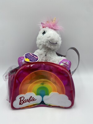 Barbie Dreamtopia 8-Piece Kiss and Care Pet Doctor Set with