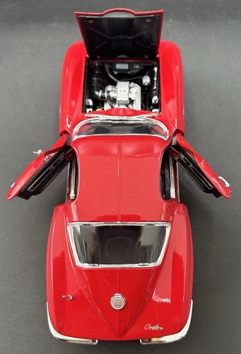Chevrolet Corvette Maisto 1965 escala 1:18 modelo de coche fundido a presión Chevy rojo - Imagen 14 de 19