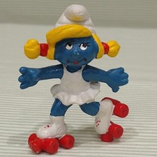 Smurf Figure Smurfette Skater Rollerskater Red Roller Skates Vintage Smurfs 1980