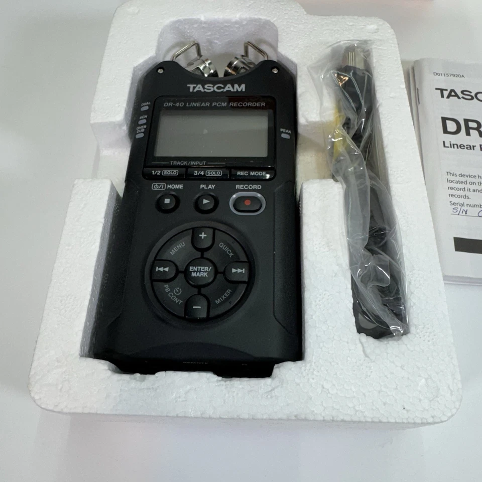Tascam DR-40 Linear PCM Digital Linear Recorder  NEW !  With SD Card - Image 2 of 4