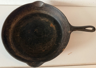 Vintage Cast iron skillet fry pan griswold No.10 716B U.S.A. RESTORATION!