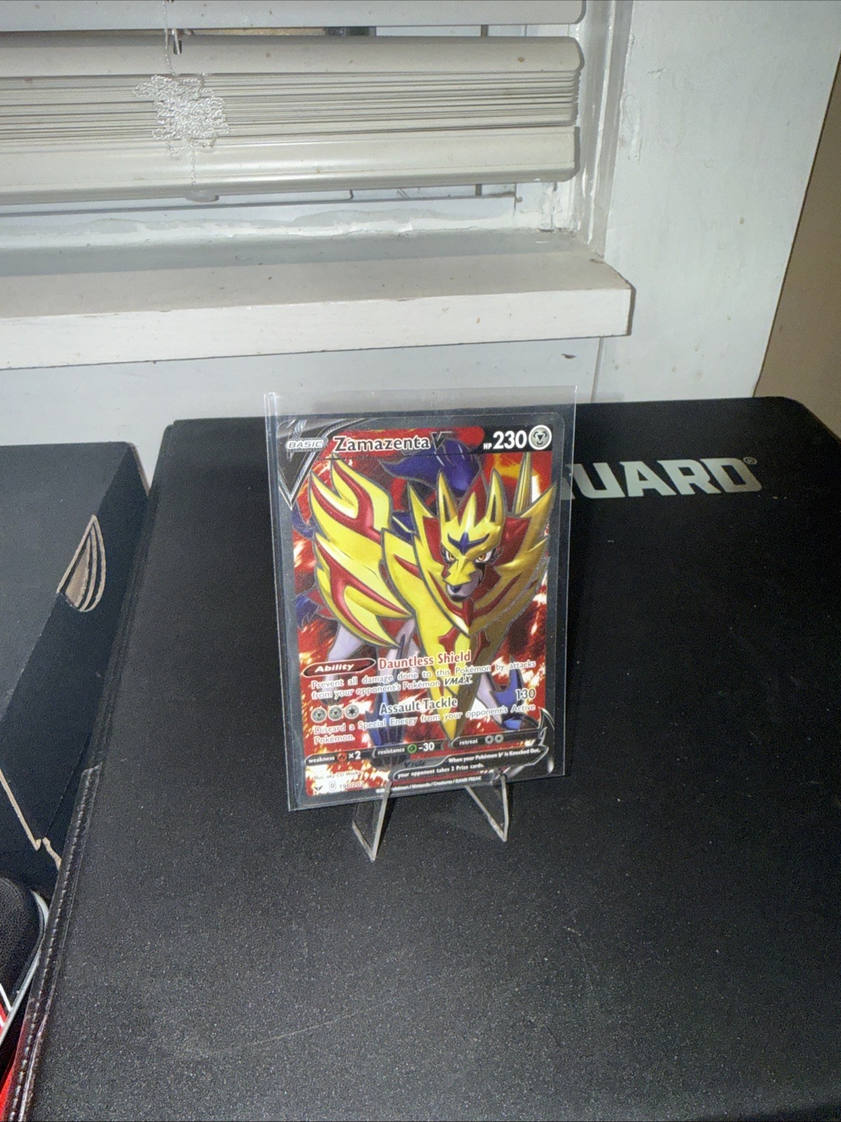 Zamazenta V (Full Art) 196/202 Swsh01: Sword & Shield Holo