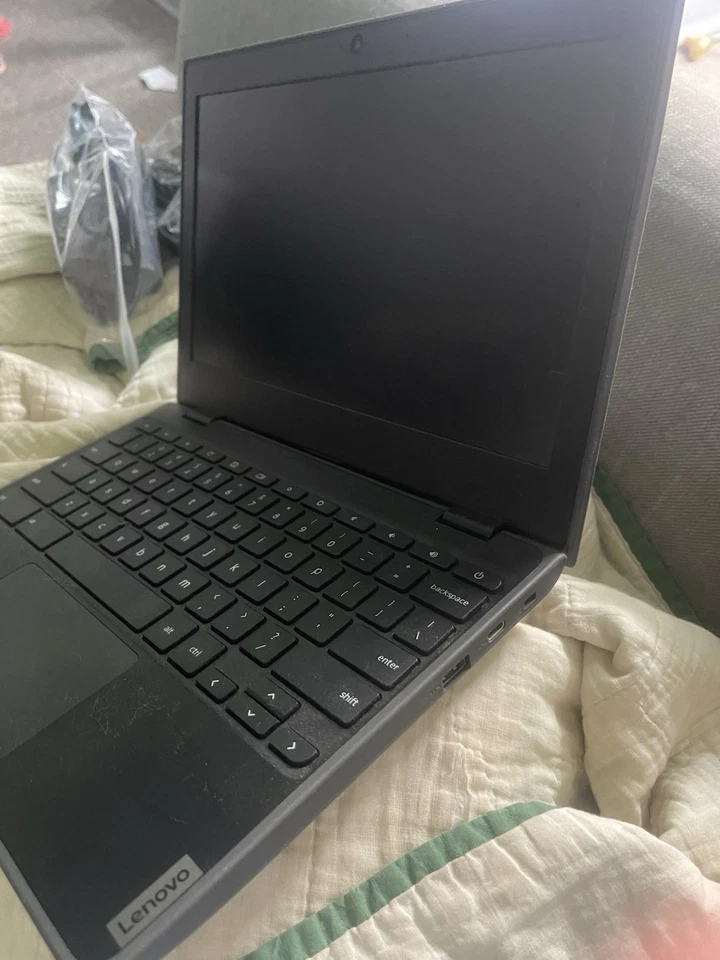 Lenovo Chromebook 100e 2ª Geração 11.6" MTK, 4GB RAM, 16GB SSD, M8173C - Imagem 3 de 4