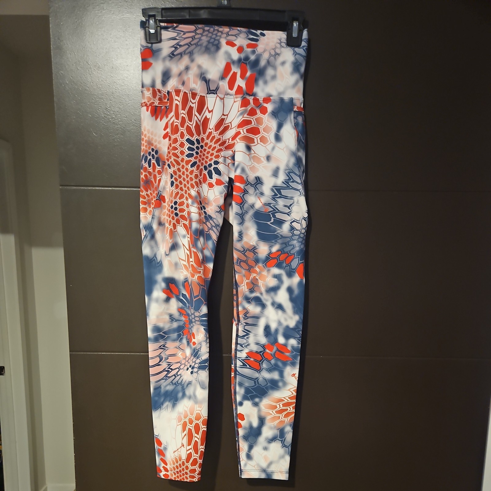 Born Primitive Eccentric Legging (Kryptek Liberty) - image 1