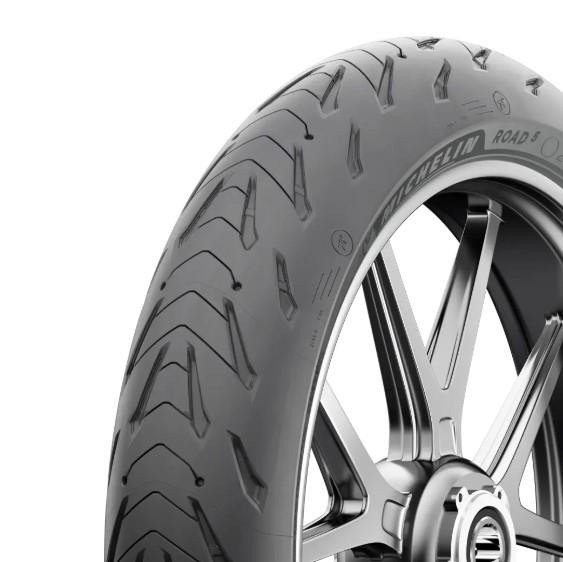 Michelin Pilot Road 5 Motorcycle Tyre Pair 120/70 ZR17 180/55 ZR17