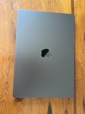Apple 2024 MacBook Pro 16-inch M4 Pro 48GB RAM 512GB SSD Space Black EXCELLENT