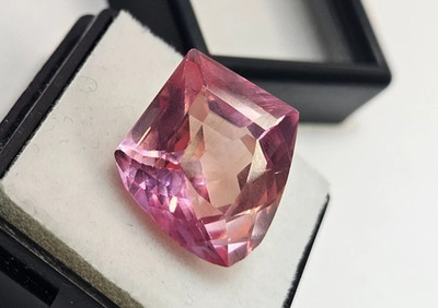 Shinny Padparadscha Sapphire NATURAL Fancy Cut 17-18 Ct Ring Making GEMSTONE