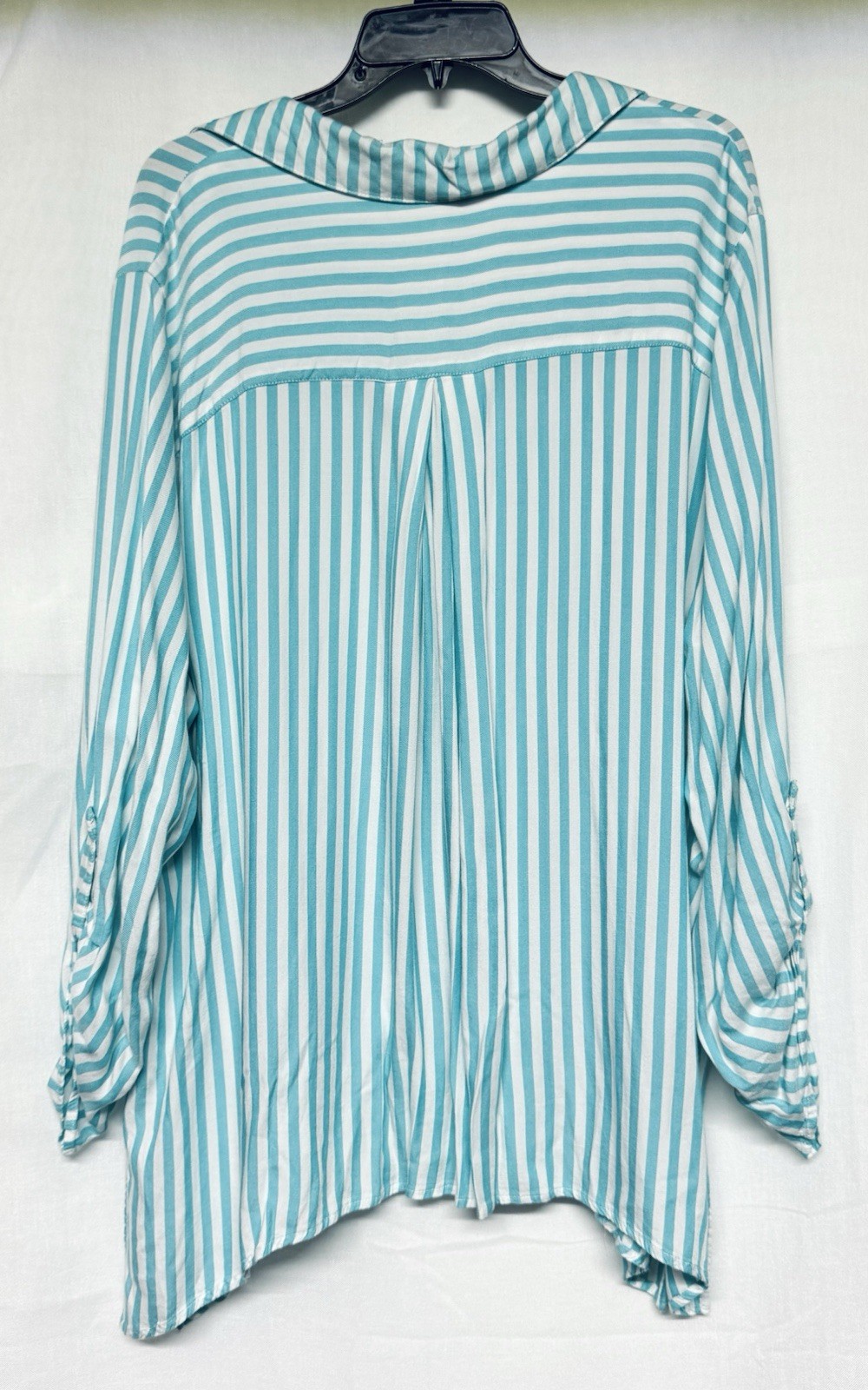 Ruby Rd. Light Weight Striped Button Up Roll & Ta… - image 4