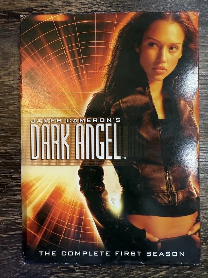 Dark Angel The Complete Series Seasons 1 & 2 DVD Set 12 Discs Jessica Alba HTF! Foto 2 de 4