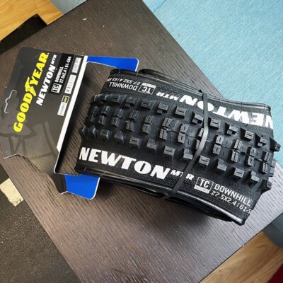 Goodyear Newton MTR Downhill Tubeless Complete MTB