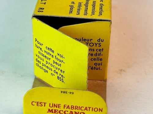 Dinky No. 517 Renault R 8 Sedan with Original Box - Picture 9 of 20