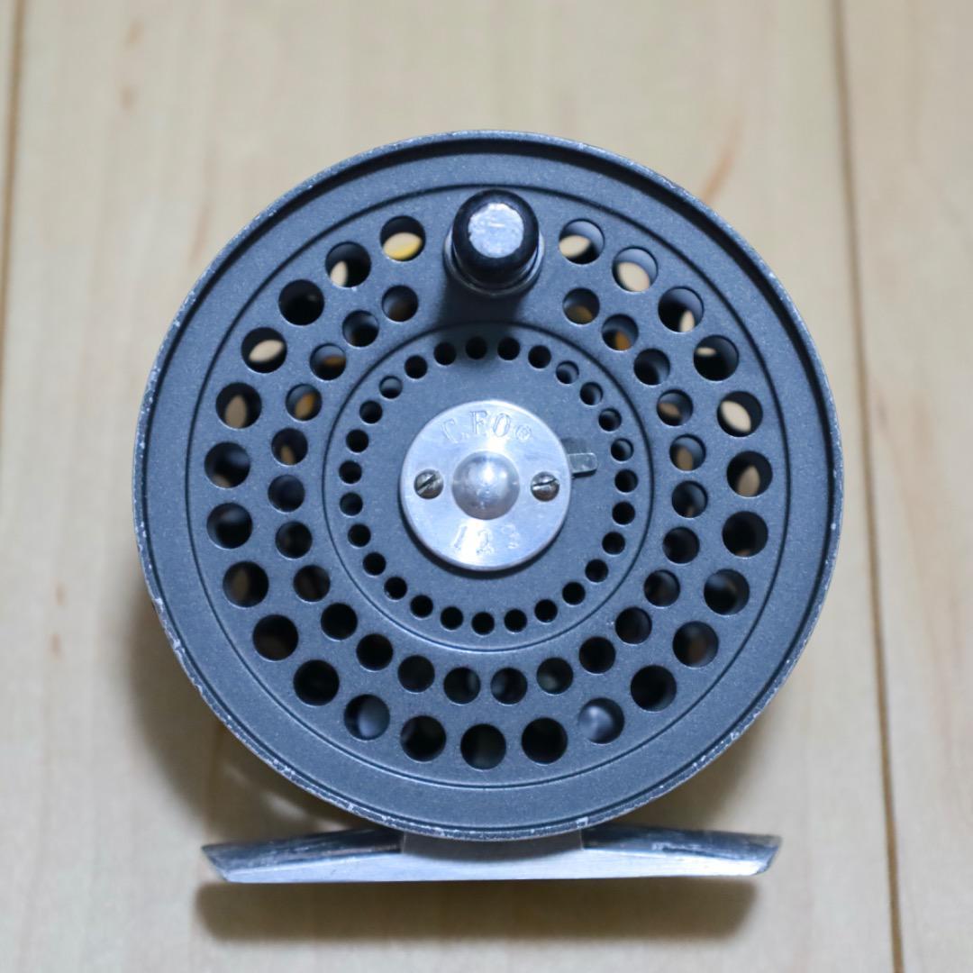 ORVIS CFO FLY REEL